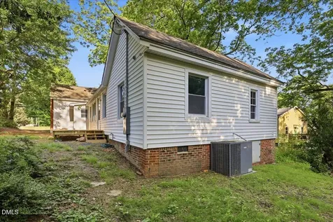 511 S Pine Street Spring Hope NC 27882