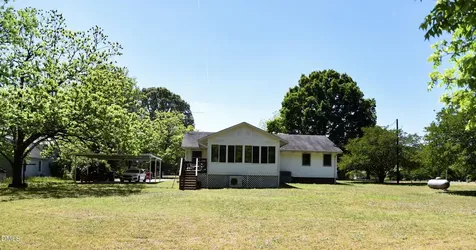 7829 Nc 39 Henderson NC 27537