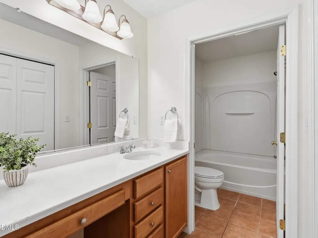 8311 Hempshire Place Raleigh NC 27613