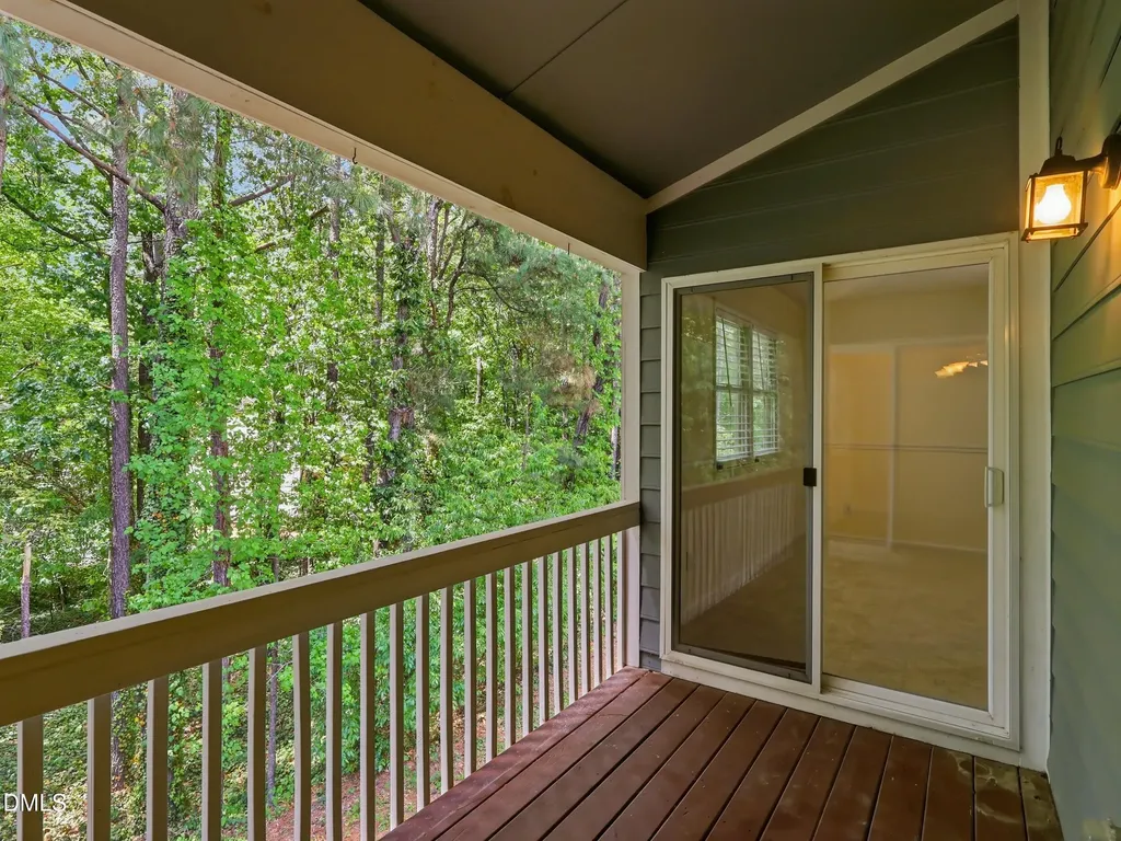 8311 Hempshire Place Raleigh NC 27613