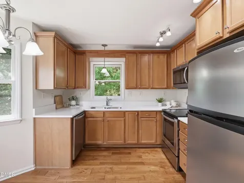 8311 Hempshire Place Raleigh NC 27613