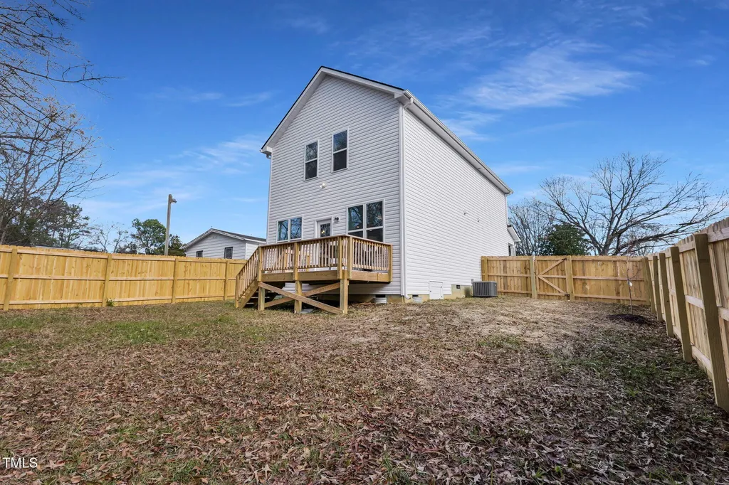 717 Utley Street Holly Springs NC 27540