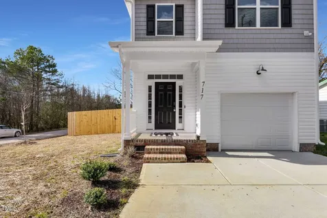 717 Utley Street Holly Springs NC 27540