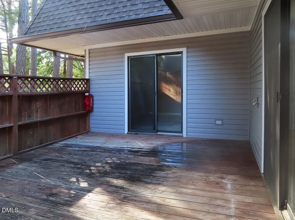 400 Summerwalk Circle Chapel Hill NC 27517