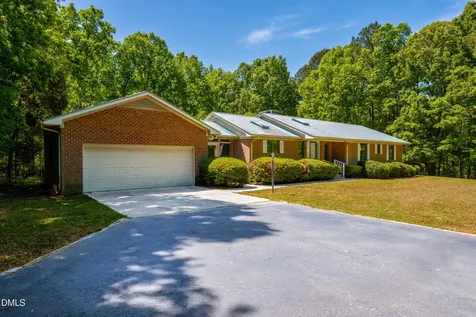 1044 Log Barn Road Pittsboro NC 27312