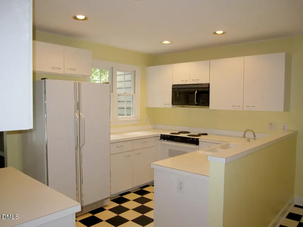 134 Channing Lane Chapel Hill NC 27516