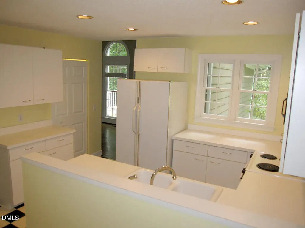 134 Channing Lane Chapel Hill NC 27516
