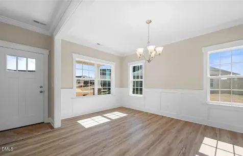 1442 Reading Court Burlington NC 27217