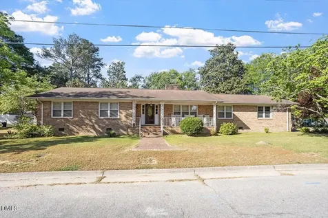 700 E Harnett Street Dunn NC 28334