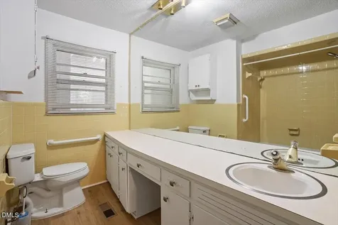 700 E Harnett Street Dunn NC 28334