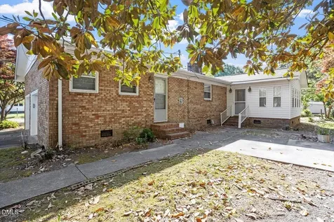700 E Harnett Street Dunn NC 28334