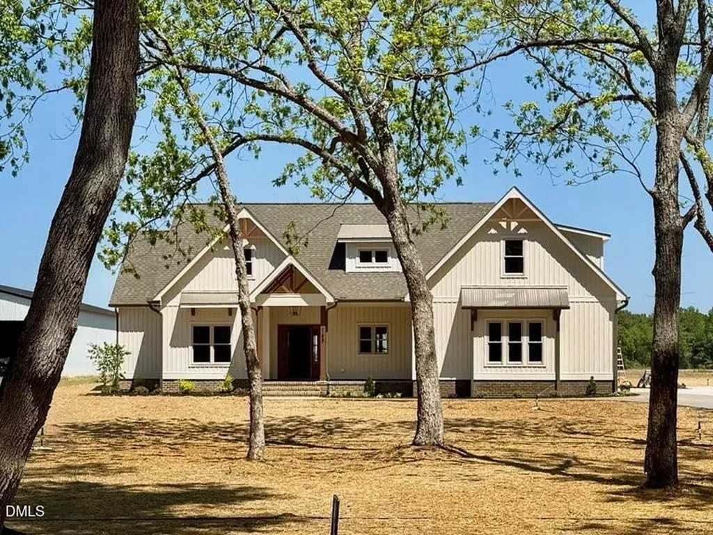 168 Banner Elk Road Benson NC 27504