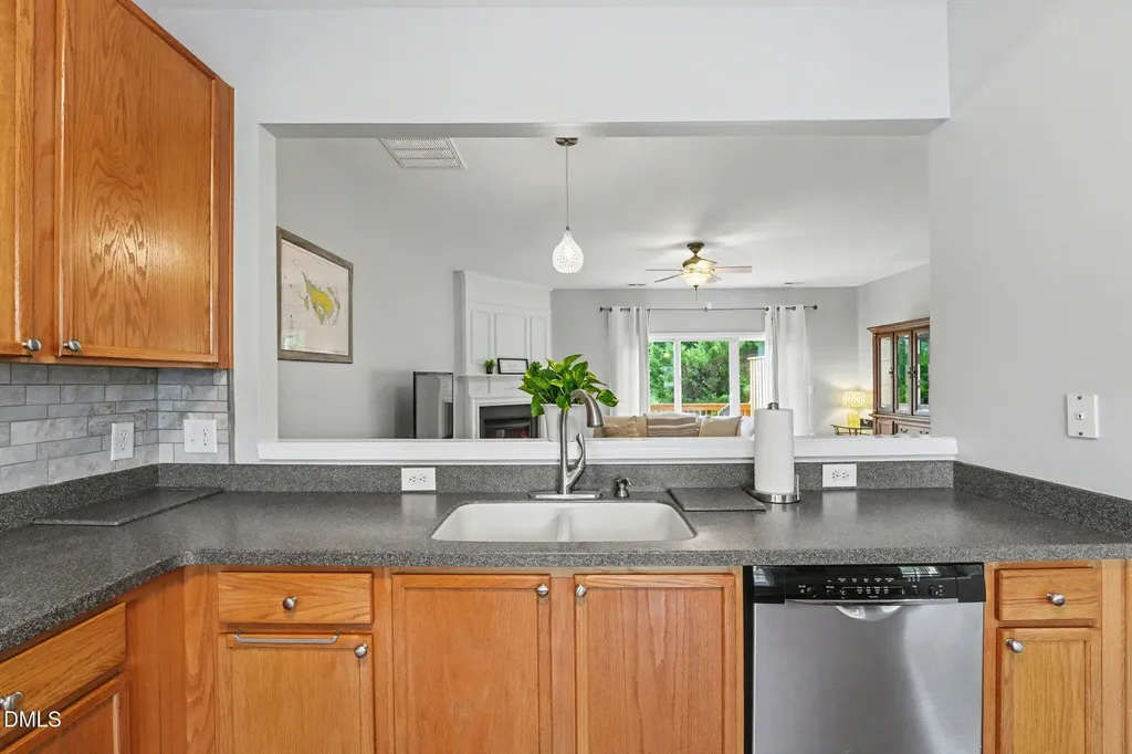 8507 Mount Valley Lane Raleigh NC 27613