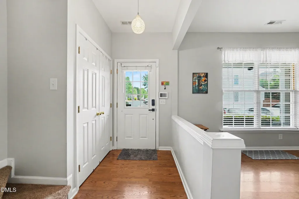 8507 Mount Valley Lane Raleigh NC 27613