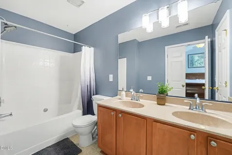 8507 Mount Valley Lane Raleigh NC 27613
