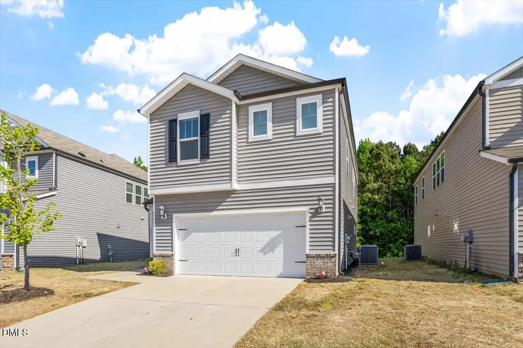 157 Wilbur Lake Drive Fuquay Varina NC 27526
