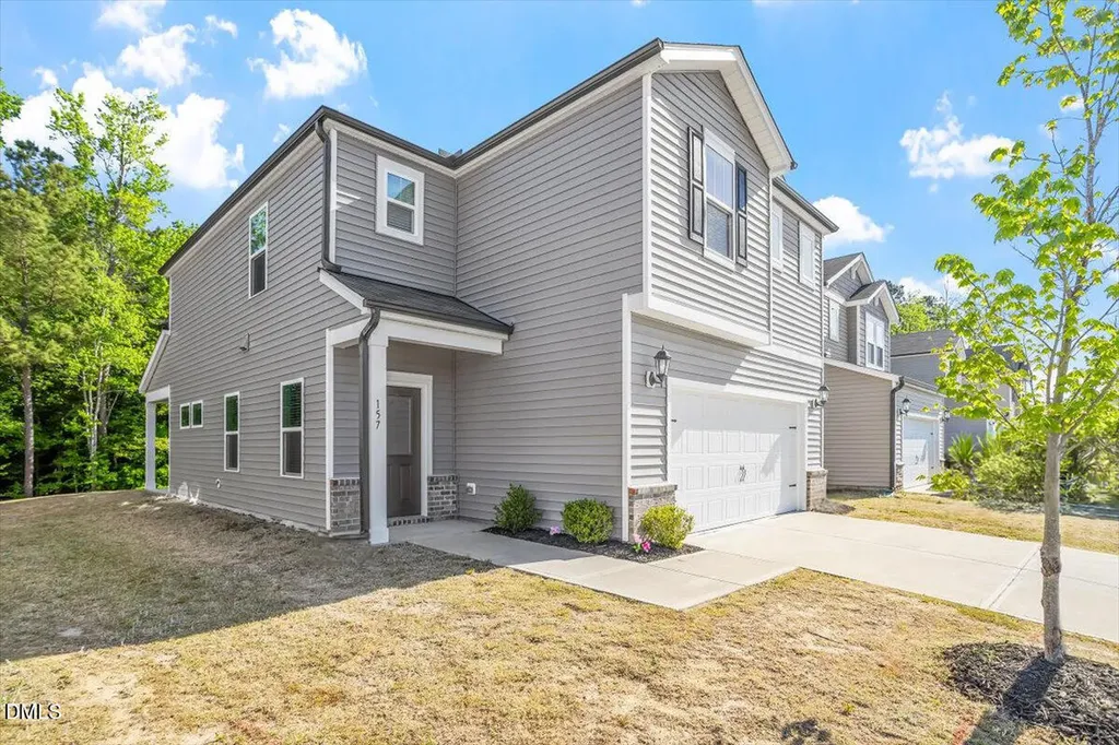 157 Wilbur Lake Drive Fuquay Varina NC 27526