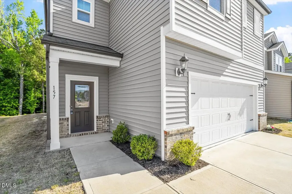 157 Wilbur Lake Drive Fuquay Varina NC 27526