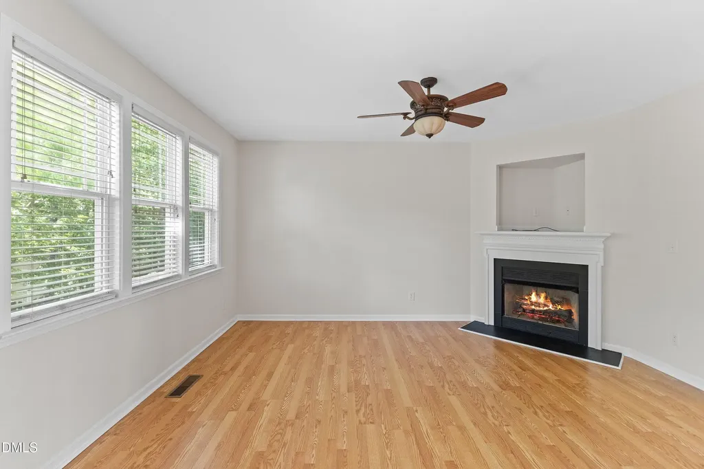 3229 Duveneck Drive Raleigh NC 27616