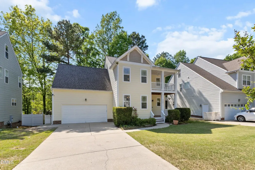 3229 Duveneck Drive Raleigh NC 27616