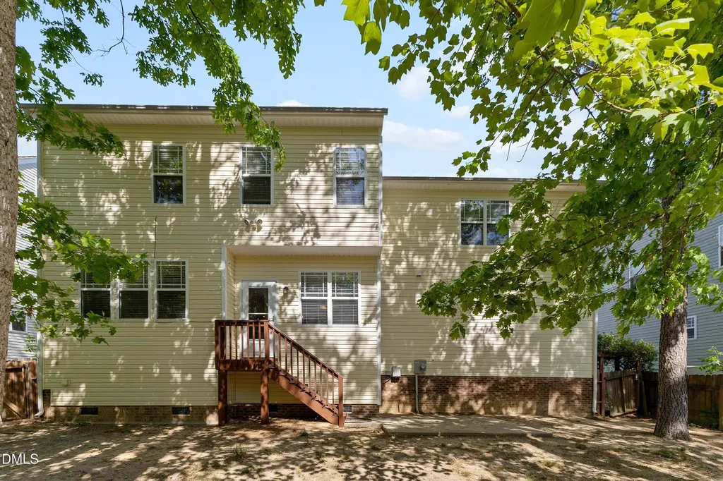3229 Duveneck Drive Raleigh NC 27616