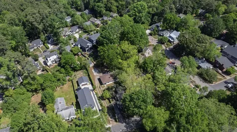2618 Bedford Avenue Raleigh NC 27607