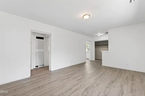 2618 Bedford Avenue Raleigh NC 27607