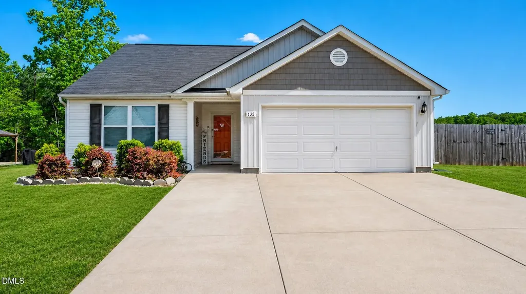 132 Steamboat Lane Burlington NC 27217