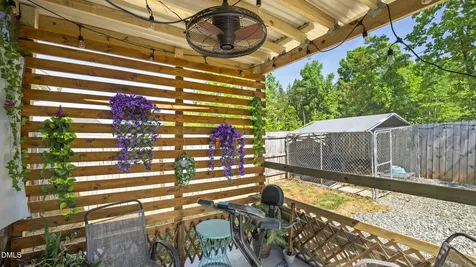 132 Steamboat Lane Burlington NC 27217