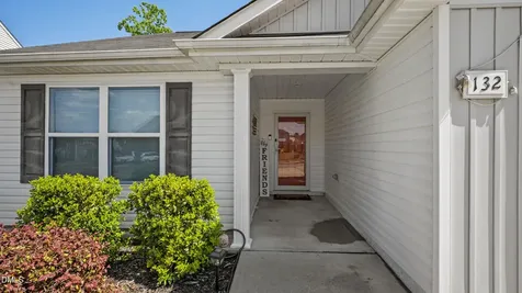 132 Steamboat Lane Burlington NC 27217