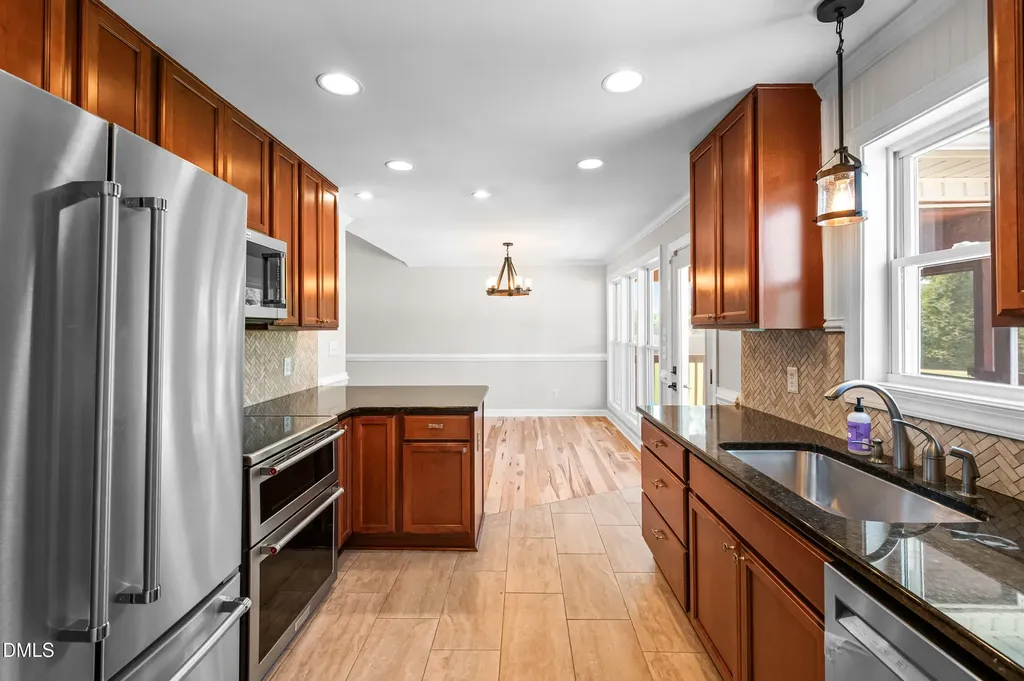 243 Silver Tee Court Selma NC 27576