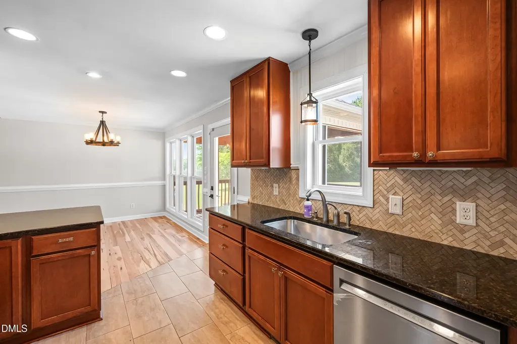 243 Silver Tee Court Selma NC 27576