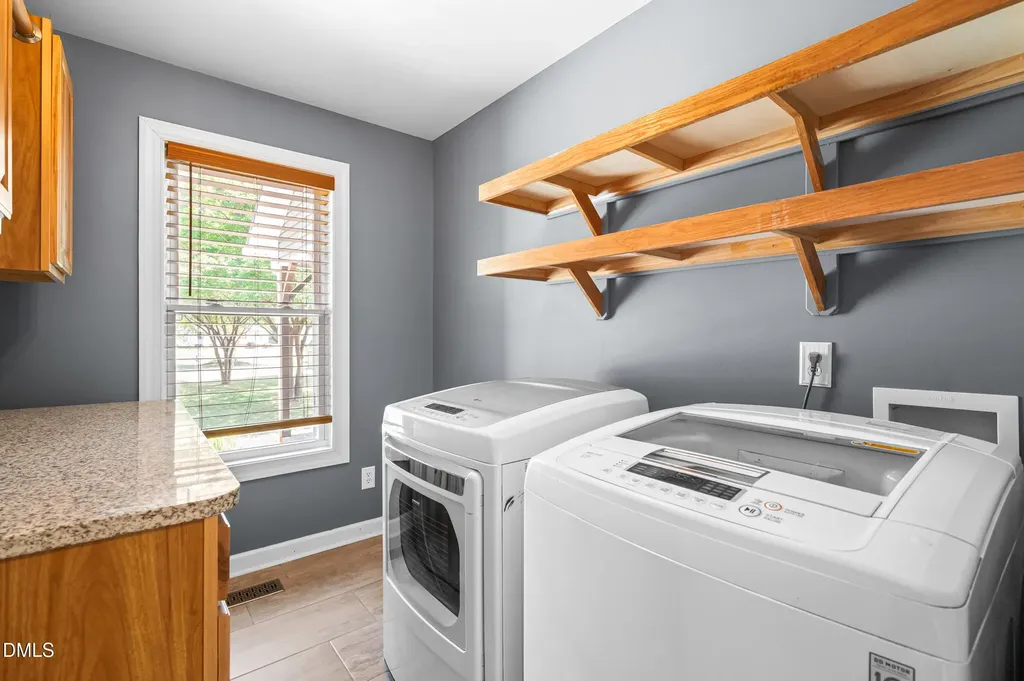 243 Silver Tee Court Selma NC 27576