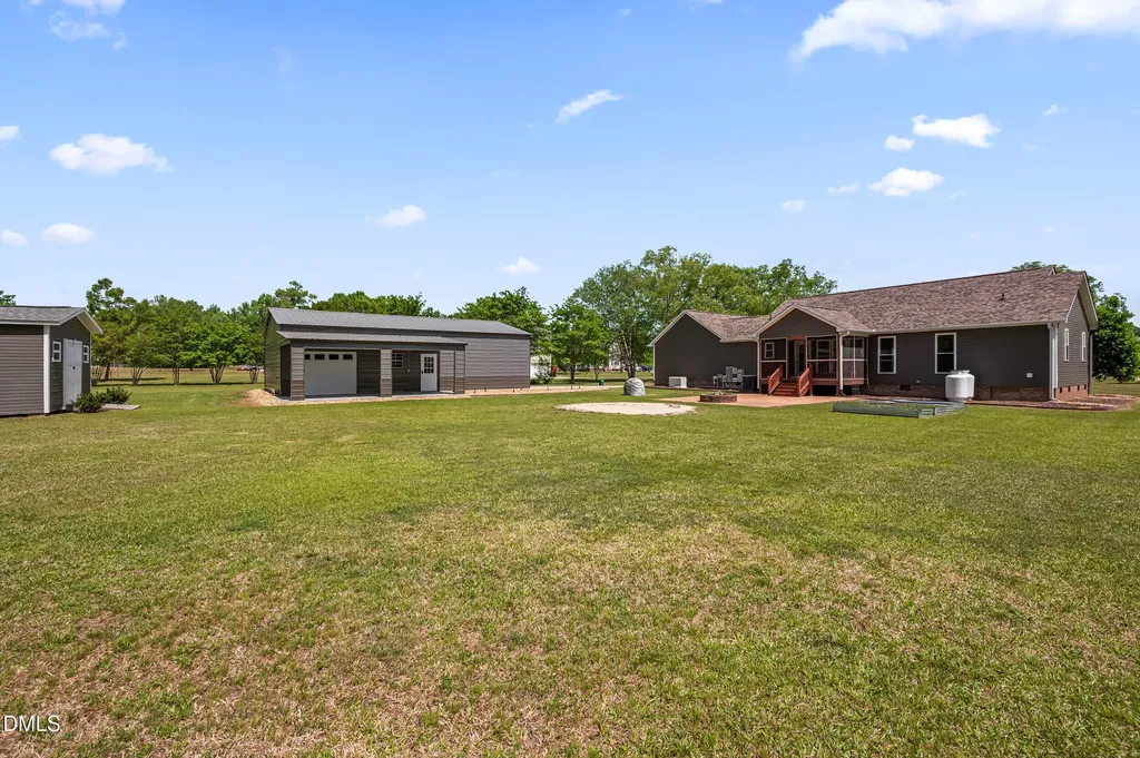 243 Silver Tee Court Selma NC 27576