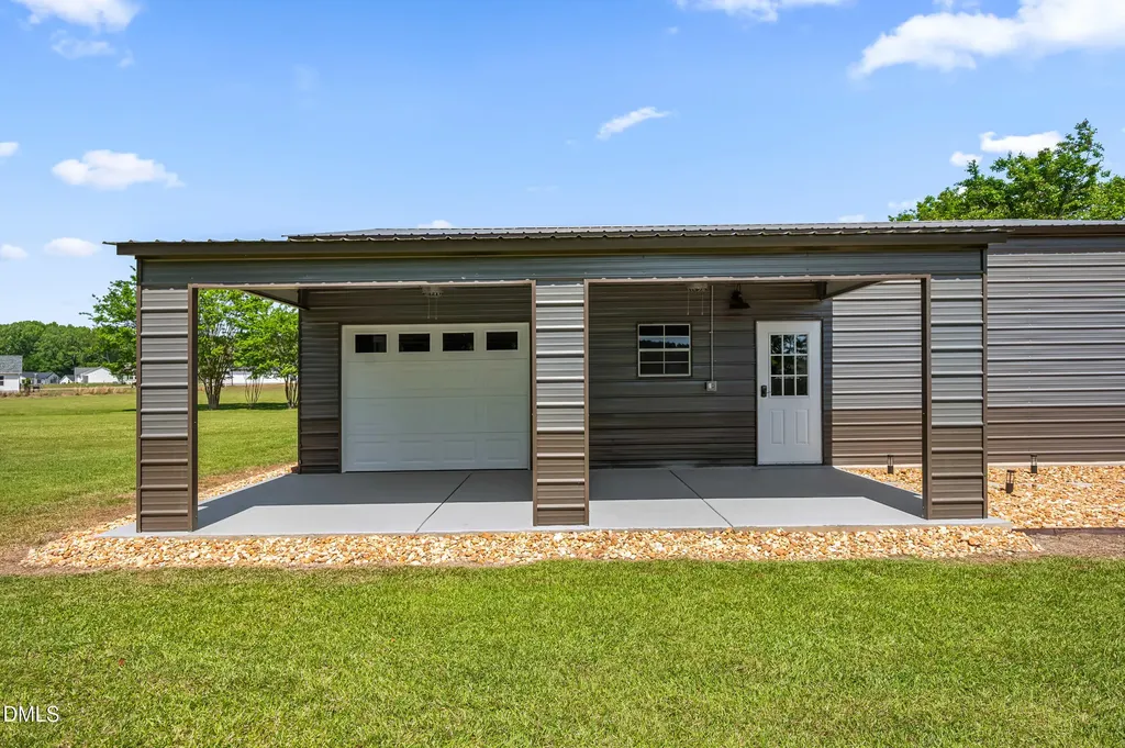 243 Silver Tee Court Selma NC 27576