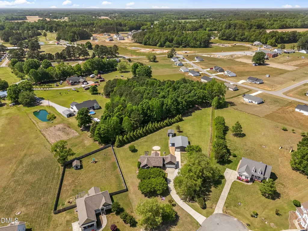 243 Silver Tee Court Selma NC 27576