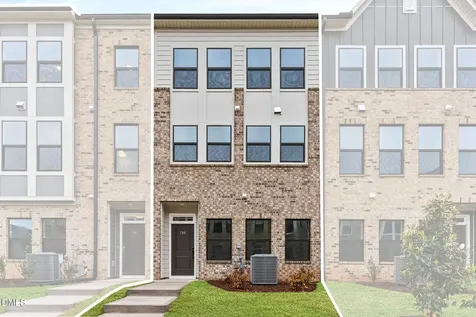 788 Ballyneal Alley Cary NC 27513