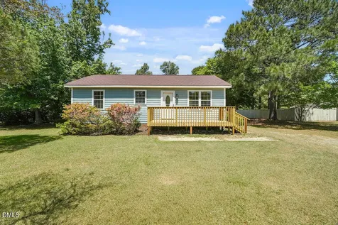 704 Wagstaff Road Fuquay Varina NC 27526