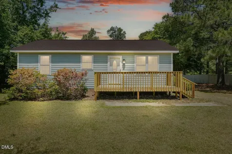 704 Wagstaff Road Fuquay Varina NC 27526