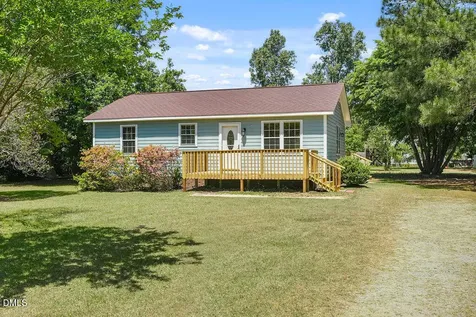 704 Wagstaff Road Fuquay Varina NC 27526