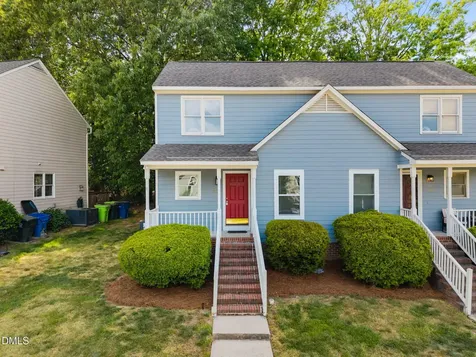 1627 Oakland Hills Way Raleigh NC 27604