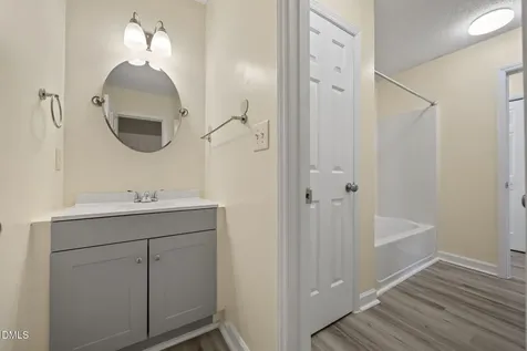 1627 Oakland Hills Way Raleigh NC 27604