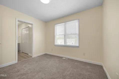 1627 Oakland Hills Way Raleigh NC 27604