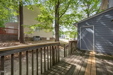 1627 Oakland Hills Way Raleigh NC 27604