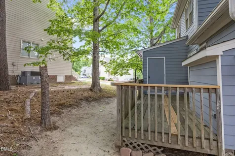 1627 Oakland Hills Way Raleigh NC 27604