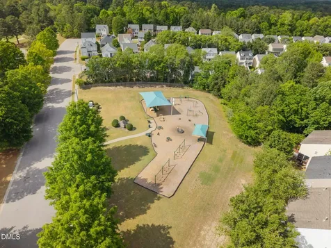 1627 Oakland Hills Way Raleigh NC 27604