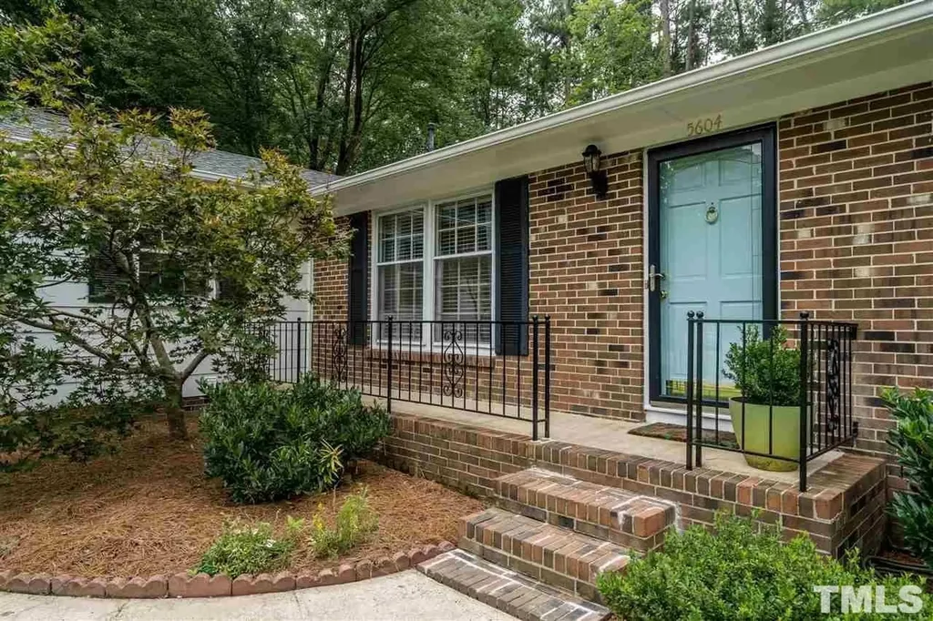 5604 Hawley Court Raleigh NC 27609