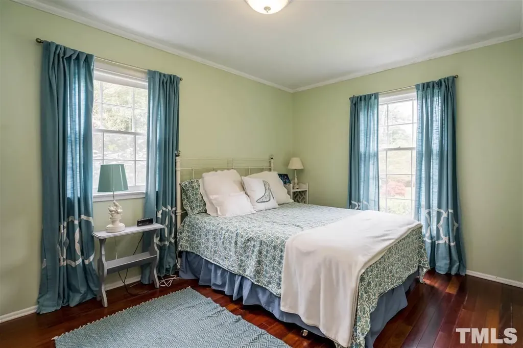 5604 Hawley Court Raleigh NC 27609