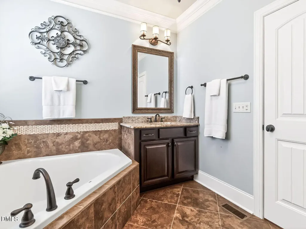 4128 Field Oak Drive Wake Forest NC 27587