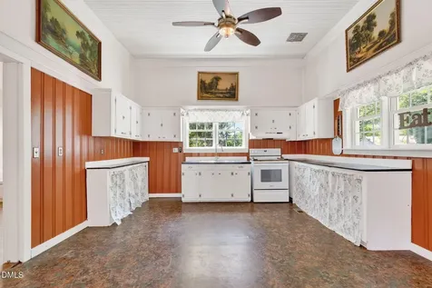 301 2nd Street Spring Hope NC 27882